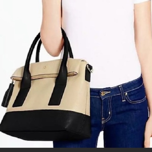 ❤️❤️💥Kate Spade NWT purse w/ shoulder strap - Picture 1 of 8